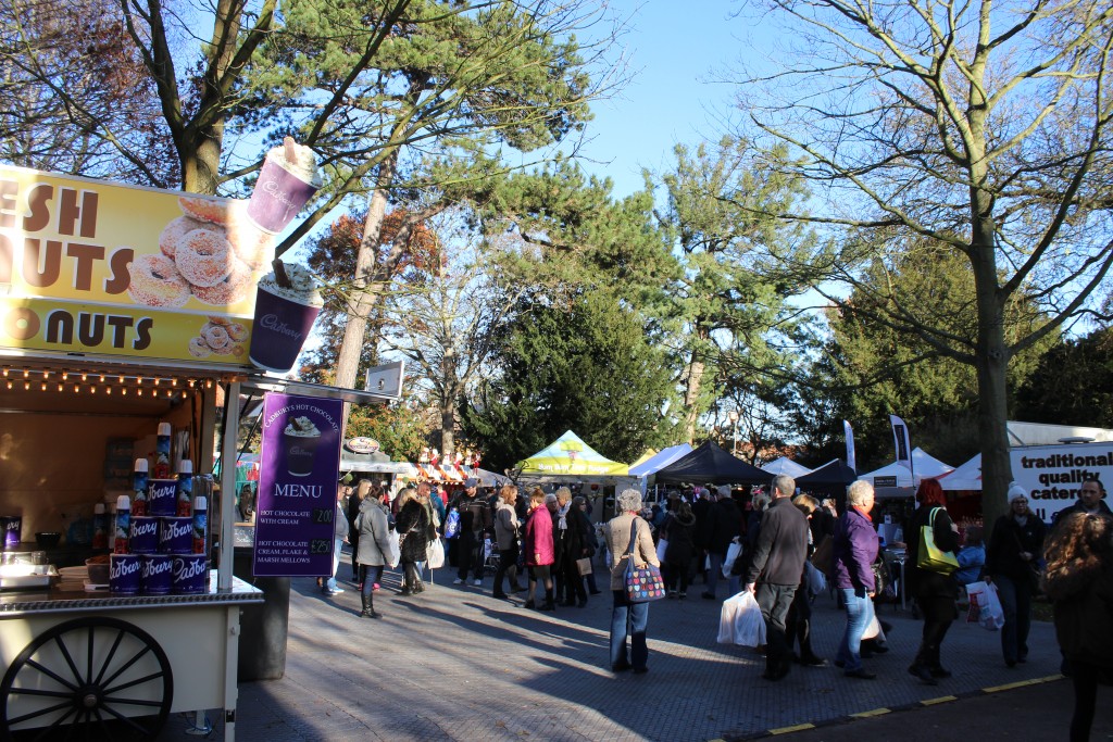 Bury St Edmunds Christmas Fayre, Abbey Gardens