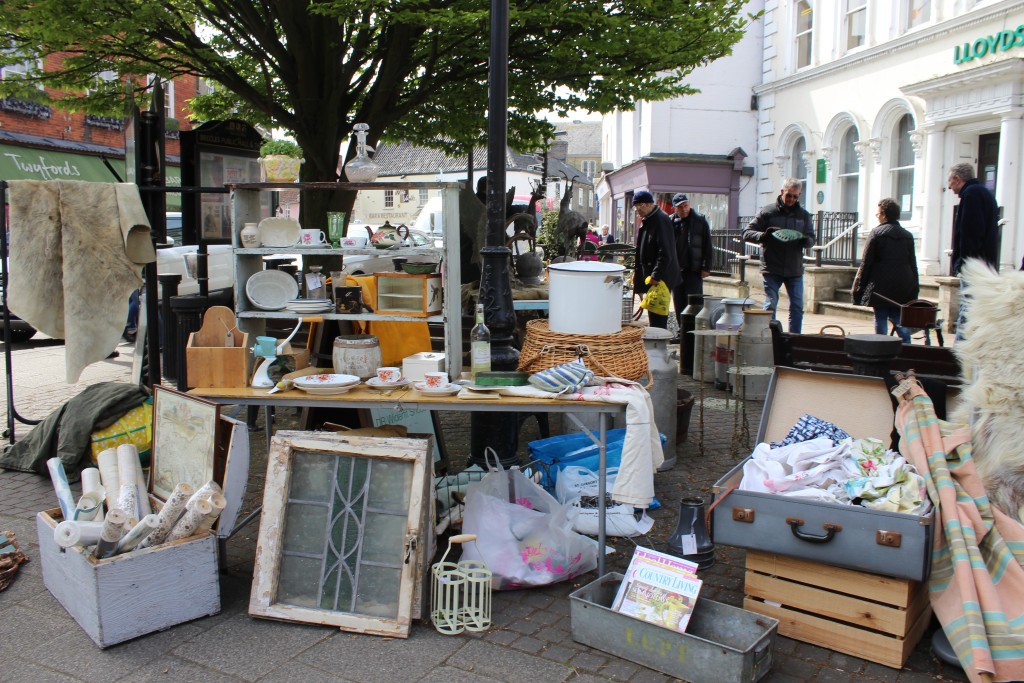 Beccles Antique Street market