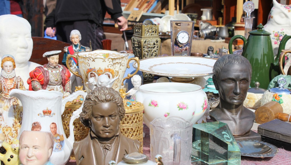 Beccles Antiques Street Market